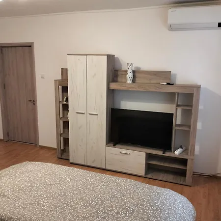 Family & Friends Apartman *