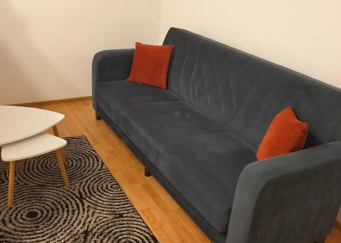 Family & Friends アパート *